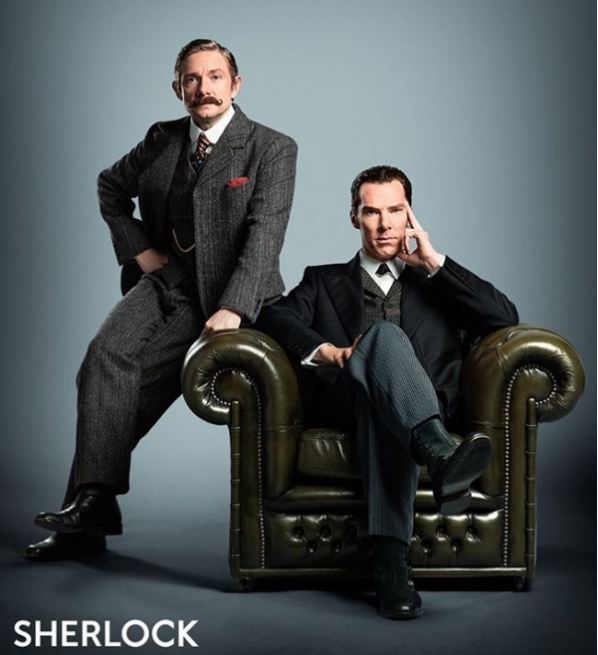 Fotel chesterfield w Świątecznym programie „Sherlock” z udziałem Martina Freemana i Benedicta Cumberbatcha